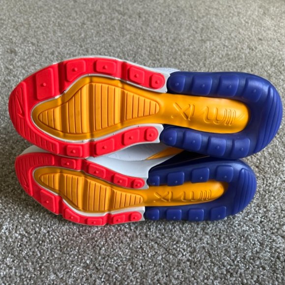 Nike Women's Air Max 270 - Picture 4 of 5